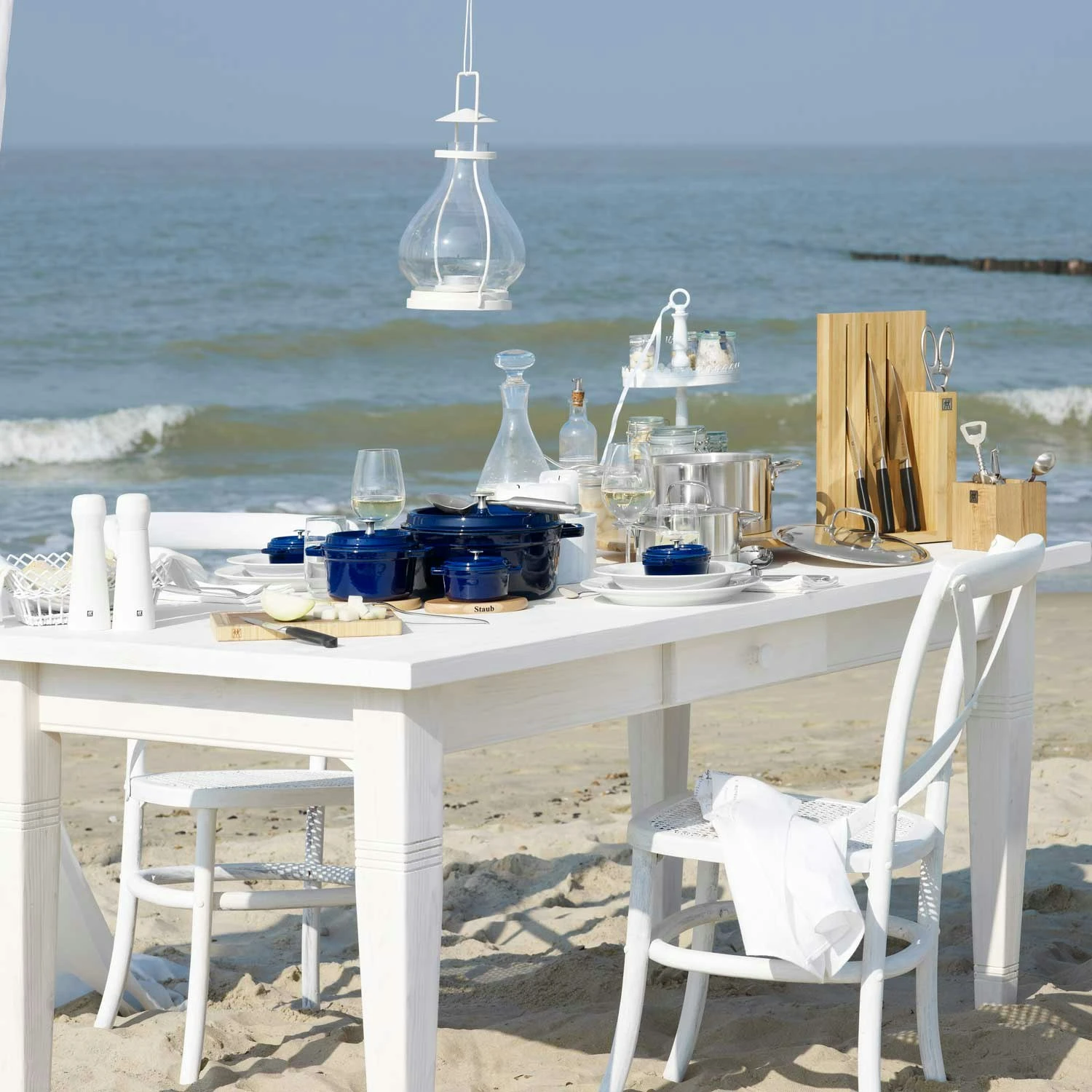 Demeyere Atlantis Pot With Steel Lid, 24cm 5 Demeyere Atlantis Pot With Steel Lid, 24cm - Image 3